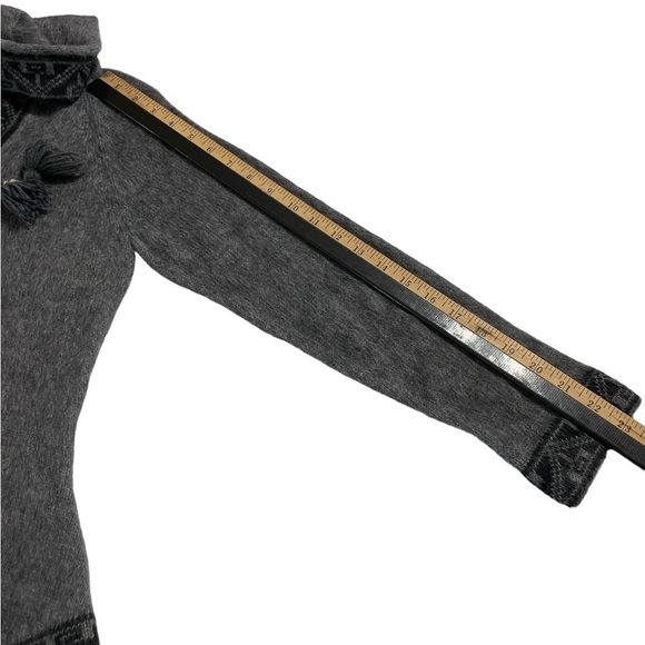 Alpaca Blend Women Sweater Small /Alpaca Pullover Fringe Jumper/Gray Winter - Picture 10 of 10